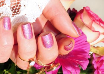 UV-Lack im Nageldesign: Die Pros und Contras auf einen Blick