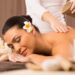 Ayurveda für Frauen: Traditionelle Massagetechniken für Balance und Wohlbefinden